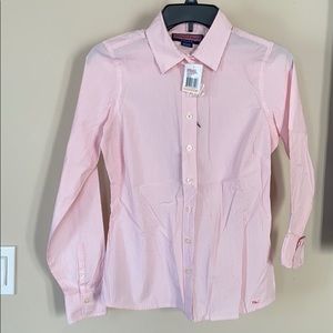 *NWT Vineyard Vines button down